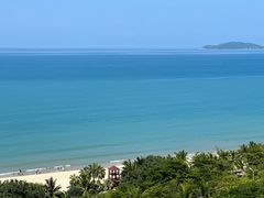 -三亚湾海居铂尔曼度假酒店