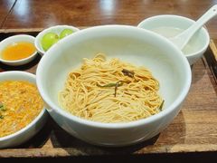 -蟹上黄·蟹黄面·江南糖水(人民广场店)