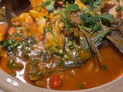 -魏铭鱼头捞饭(晋阳路店)