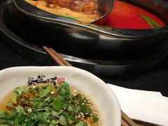 -纸盐河码头火锅(十八梯店)
