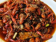 -临界音乐酒馆·小龙虾·江湖菜(华熙LIVE·鱼洞店)