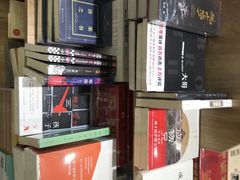 -雨丝书店(综合商业楼店)