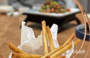 Crispy Puff Pastry Cod Roll