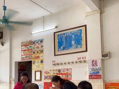 大堂-正宗高流河饭店原创风姜鸡