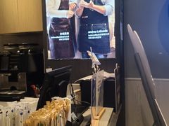 -瑞幸咖啡(南京绿地之窗店)