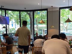 大堂-镇南锅盖面馆(解放路店)