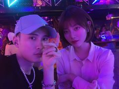 -UP嘻哈酒吧(粉巢店)