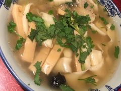 优质三鲜烩面-萧记三鲜烩面(郑汴路店)