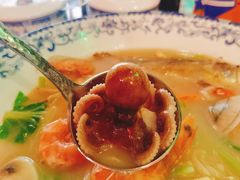 -霆记海鲜·只为这碗面(滨江店)
