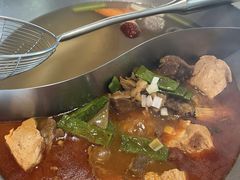 -左庭右院鲜牛肉火锅(浦江欢乐颂店)