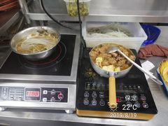-小放牛炒菜馆(军校店)