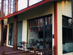 -上海怡沁园度假酒店