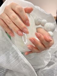 -悦指间美甲美睫