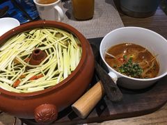 -雀舞云南菜(乐客城店)