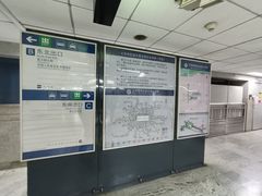 -军事博物馆(地铁站)