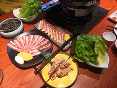 -山之屋炭火烧肉·生啤畅饮(大朗万科中央公园店)