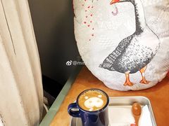 拿铁-WHEN PIGS FLY当猪飞