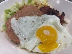 -香港新曜记茶餐厅(万泰城店)