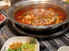 -老船舫·现做活鲜鱼馆(东郊记忆店)