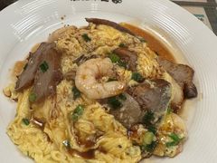 虾仁叉烧双拼滑蛋饭-旺记冰室(九龙中心大厦店)
