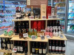 -联华超市(新闸路店)