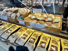 -哈尔滨秋林食品有限责任公司(秋林公司店)