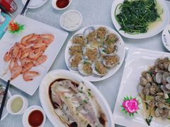 -范饭椰林川湘味海鲜·椰子鸡(三亚湾椰梦长廊店)