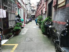 -上海哈尔滨食品厂(淮海中路店)