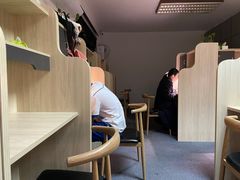 -轻学24小时自习室