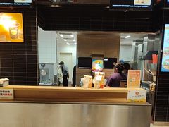 -麦当劳(中山公园龙之梦店)