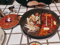 -贰回巷火锅馆(钟楼店)