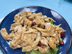 -崴海渔村(虹梅路店)