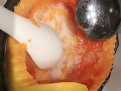 椰香桃胶炖木瓜-尚一汤·粤菜海鲜(环球港店)