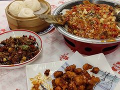 -堂瓦里·33年传统赣菜(第一街区店)