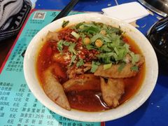 -马路边边串串香形象店(磐石路店)