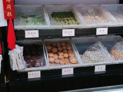 面包甜点陈列柜-洛阳麦盛斋糕点店(中州路店)