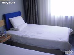 床-如家酒店·neo(济南大明湖火车站超然楼店)
