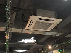 -云晓光头烧烤吧(德平路店)