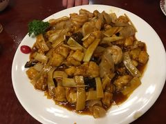 -金牌餐厅·天津菜·八珍豆腐·老爆三(瓷房子店)