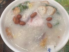 驰名艇仔粥-顺记冰室(宝华路店)