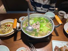 -全牛匠·乐山跷脚牛肉(西单华威约饭街店)
