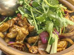 -胡须佬鸡煲四季火锅店(石厦西村直营店)