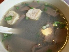 -佬钱湾仔(衣裳街店)