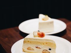 黄樱桃蓝莓奶油-black rainbow coffee