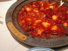 -爱你您·自家鱼塘·活水喷泉鱼火锅(八里店)