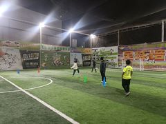 -飞梦少儿足球培训(塘桥校区)