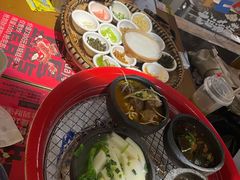 -包整·丝娃娃(一览甲秀楼风景店)