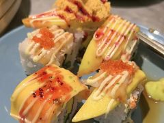 -乌君·酒场·炭火烧鸟(侨城坊店)