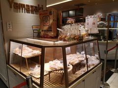 -山崎面包(静安久光店)