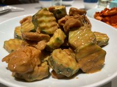 -梅飞酒家(名辉豪庭店)